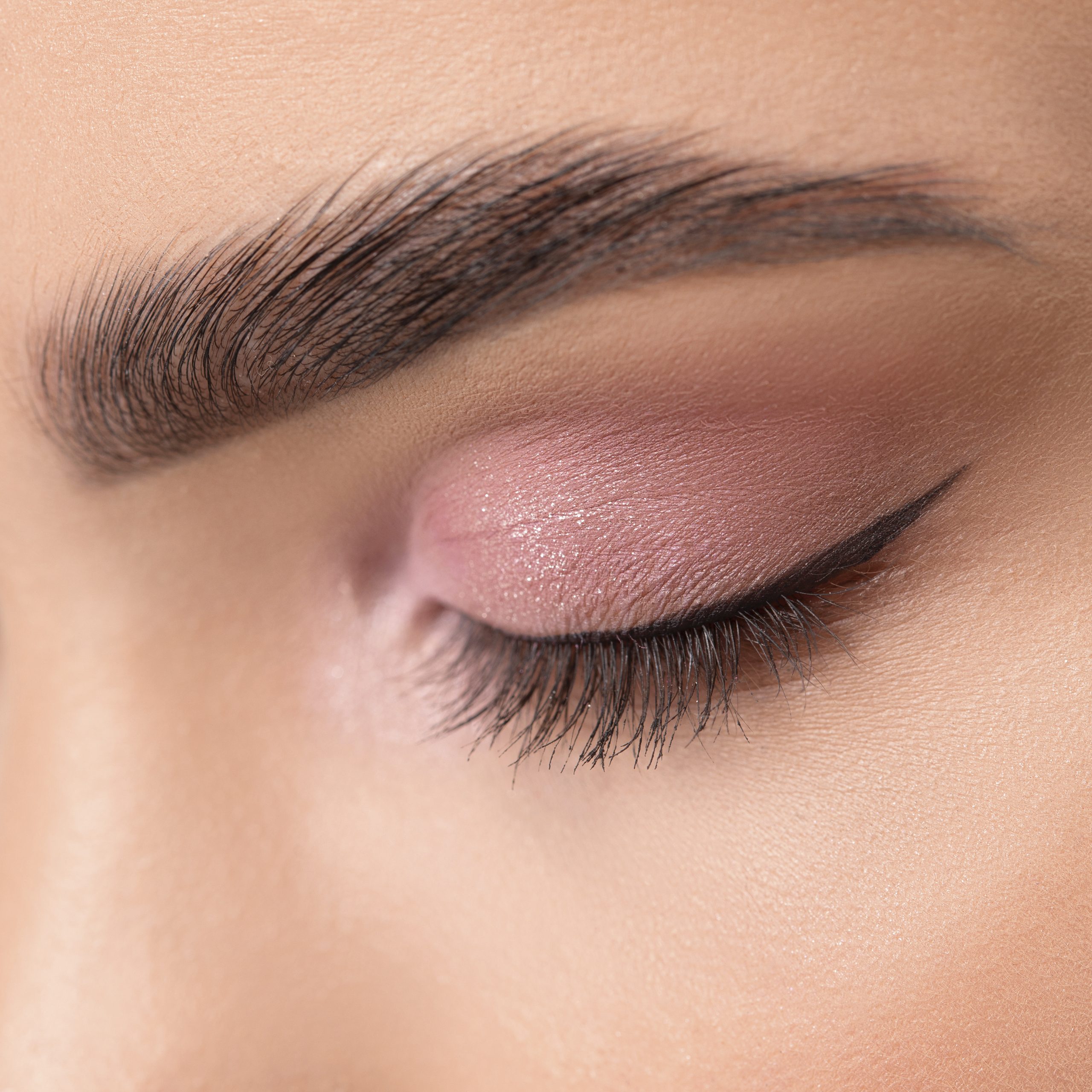 25% Off  Choose from Microblading or Powder Ombré. icon