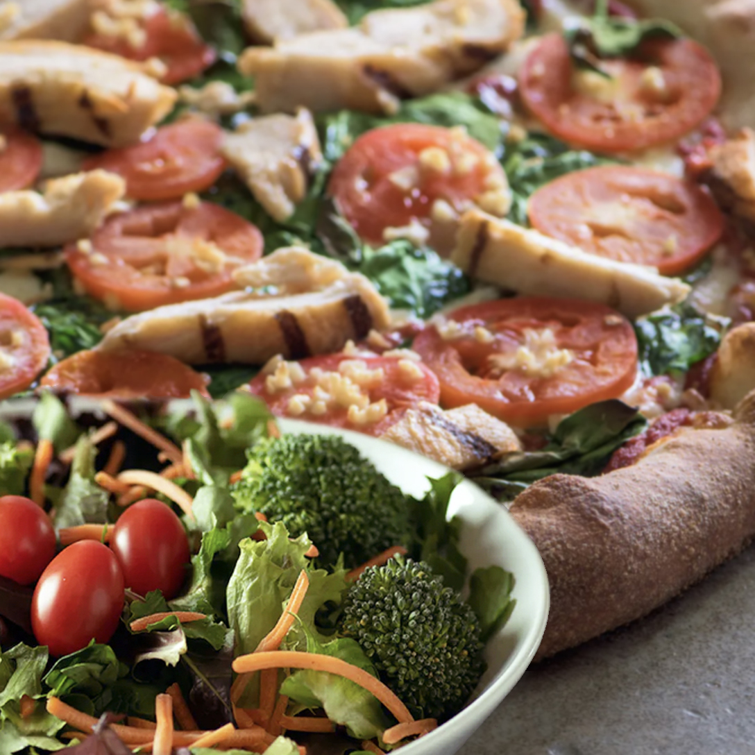 Two Free Salads with Purchase of Any Large Pizza icon